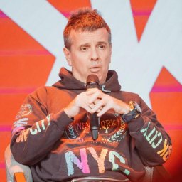 Как Губин дал "Жаре" право исполнять его композиции на выступлении в арт-пространстве Музосфера